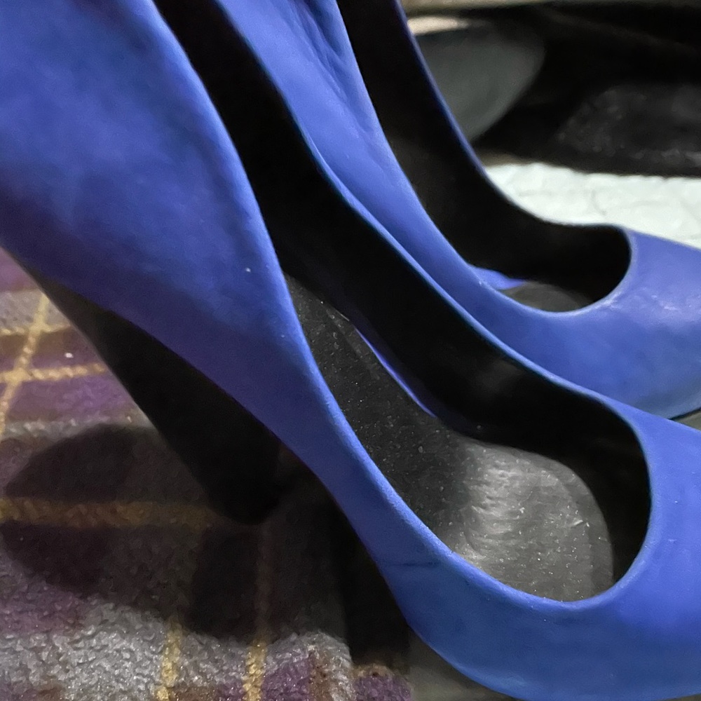 Trouve pumps, blue, size 6.5